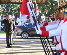 O governador Carlos Massa Ratinho Junior e o presidente em exercício Hamilton Mourão receberam nesta sexta-feira (28) a medalha Heróis da Cavalaria, da Polícia Montada Coronel Dulcídio. A condecoração foi entregue na cerimônia, em Curitiba, que comemora os 140 anos do regimento, que é a unidade mais antiga da Polícia Militar do Paraná.  -  Curitiba, 28/06/2019  -  Foto: José Fernando Ogura/ANPr