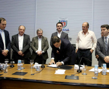 Governador Carlos Massa Ratinho Junior durante reunião com executivos da Klabin  -  Curitiba, 02/07/2019  -  Foto: Jaelson Lucas/ANPr