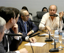 Governador Carlos Massa Ratinho Junior durante reunião com executivos da Klabin. Na imagem, Frederico Bitencourt prefeito de Reserva. -  Curitiba,02/07/2019 Foto:Jaelson Lucas/ANPr