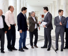 Governador Carlos Massa Ratinho Junior durante reunião com executivos da Klabin  -  Curitiba, 02/07/2019  -  Foto: Jaelson Lucas/ANPr