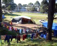 A Superintendência Geral de Diálogo e Interação Social (Sudis) realiza visita técnica em acampamento cigano às margens da BR 376, em Curitiba.  -  Curitiba, 05/07/2019  -  Foto: Nelson Andrade/SUDIS