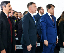 Unidades prisionais das regiões de Ponta Grossa e Guarapuava receberam armas e rádios comunicadores digitais. A entrega faz parte de um pacote de investimentos que somam R$ 22 milhões. O objetivo é equipar e modernizar o sistema prisional do Paraná.  -  Foto: Divulgação Depen
