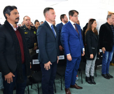 Unidades prisionais das regiões de Ponta Grossa e Guarapuava receberam armas e rádios comunicadores digitais. A entrega faz parte de um pacote de investimentos que somam R$ 22 milhões. O objetivo é equipar e modernizar o sistema prisional do Paraná.  -  Foto: Divulgação Depen