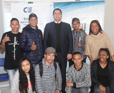 A Secretaria da Justiça, Família e Trabalho (Sejuf), por meio do Departamento do Trabalho e Estimulo à Geração de Renda e do Programa Família Paranaense, em parceria com o Centro Integrado Empresa-Escola do Paraná (CIEE/PR) vão promover cursos de capacitação pessoal e profissional às famílias em vulnerabilidade social no Paraná