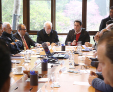 Governador Carlos Massa Ratinho Junior durante reunião com a equipe de governo. Foto: Jaelson Lucas/ANPr