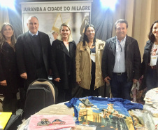 Começou nesta quarta feira (10), e vai até sexta feira (12), o XV Congresso Internacional de Turismo Religioso e Sustentável em Guarapuava. A Paraná Turismo participa neste importante evento que visa unir parcerias para divulgar as atrações e o potencial turístico da região.Foto: Edson Thomaz
