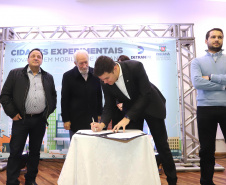 Agregar soluções inteligentes para melhorar a mobilidade urbana nos municípios paranaenses