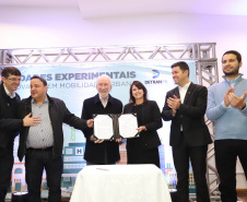 Agregar soluções inteligentes para melhorar a mobilidade urbana nos municípios paranaenses