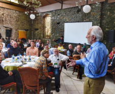 O vice-governador Darci Piana participou no sábado (20), em Antonina, do Encontro da Grande Reserva da Mata Atlântica, que visa a promoção e desenvolvimento do turismo como atividade econômica ambientalmente responsável. Foto: Denis Ferreira Netto/SEDEST