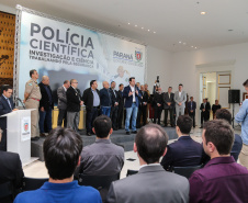 O governador Carlos Massa Ratinho Júnior dá posse a mais de 90 peritos oficiais, no Palácio Iguaçu. Os profissionais integrarão o efetivo da Polícia Científica do Paraná e, após formação, serão distribuídos no Estado, conforme a necessidade. Curitiba, 22/07/2019 -Foto: Geraldo Bubniak/ANPr