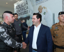 O governador Carlos Massa Ratinho Júnior dá posse a mais de 90 peritos oficiais, no Palácio Iguaçu. Os profissionais integrarão o efetivo da Polícia Científica do Paraná e, após formação, serão distribuídos no Estado, conforme a necessidade. Curitiba, 22/07/2019 -Foto: Rodrigo Felix Leal/ANPr