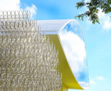 O Museu Oscar Niemeyer tem entrada gratuita nesta quarta-feira (2) e oferece várias atividades aos visitantes, entre elas uma mediação na mostra Ai Weiwei Raiz, em sua última semana em cartaz. A atividade acontece às 15 horas, no Olho.

Das 11h às 17h, haverá a oficina livre Pensar a Imagem, com a equipe do Educativo. Em seguida, às 16h30, a mediação acontece na Sala 2, na exposição O que é Original, com obras do artista Marcelo Conrado. Foto:Jaelson Lucas/ANPr