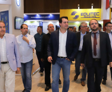 O governador Carlos Massa Ratinho Junior afirmou nesta terça-feira (23), durante a abertura da AveSui Eurotier South America 2019, em Medianeira, que o Estado prepara as bases logísticas para facilitar ainda mais o desenvolvimento do cooperativismo no Paraná, que já é referência para o agronegócio brasileiro
