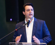 O governador Carlos Massa Ratinho Junior afirmou nesta terça-feira (23), durante a abertura da AveSui Eurotier South America 2019, em Medianeira, que o Estado prepara as bases logísticas para facilitar ainda mais o desenvolvimento do cooperativismo no Paraná, que já é referência para o agronegócio brasileiro
