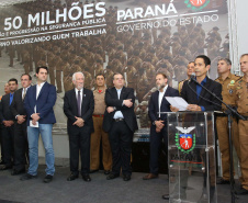 O governador Carlos Massa Ratinho Junior assina  promoções e progressões das Forças de Segurança Pública. Foto: Jaelson Lucas/ANPr