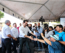  Pavimentação de ruas, melhoria em quadras poliesportivas, revitalização de praça, construção de barracões industriais e compra de equipamentos rodoviários são os principais investimentos que 15 municípios da região Norte do Paraná farão com apoio do Governo do Estado