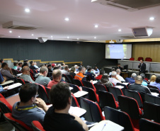 A medida autorizada judicialmente que permitiu o pagamento direto às oficinas por parte do Estado permitiu que o Paraná restabelecesse, em menos de um mês, boa parte da frota que estava parada por falta de manutenção. A Secretaria de Estado da Segurança Pública, que detém a maior parte da frota paranaense (62% dos 18 mil veículos oficiais), foi a que mais conseguiu avançar com os reparos. Foto: José Fernando Ogura/ANPr