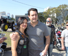 O governador Carlos Massa Ratinho Junior participou e deu as boas-vindas aos motoqueiros, presentes na benção em comemoração ao seu dia. Curitiba, 17-07-19.Foto: Arnaldo Alves / ANPr.