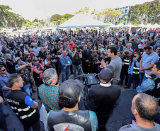 O governador Carlos Massa Ratinho Junior participou e deu as boas-vindas aos motoqueiros, presentes na benção em comemoração ao seu dia. Curitiba, 17-07-19.Foto: Arnaldo Alves / ANPr.