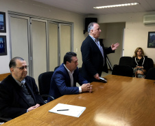 Foi realizada nesta quarta feira (30), a 77° reunião ordinária do CEPATUR – Conselho Paranaense de Turismo. Antes da abertura oficial o presidente da Parana Turismo Jacob Mehl, seguido pelo secretário de desenvolvimento sustentável e do turismo Márcio Nunes, fizeram uso da palavra. Na sequência o presidente do conselho Antônio Azevedo iniciou a reunião que aconteceu no Auditório da SEDEST, secretaria de desenvolvimento sustentável e do turismo Foto: Divulgação/SEDEST