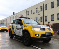 A Polícia Militar do Paraná (PM-PR) iniciou uma mega-operação (Operação 100) em Curitiba  e Região Metropolitana nesta sexta-feira (2). São 165 viaturas, 550 policiais militares de todos os batalhões espalhados pelos municípios com auxílio de motocicletas, cães, cavalos e helicóptero.  Curitiba, 02/08/2019 -  Foto: Geraldo Bubniak/ANPr