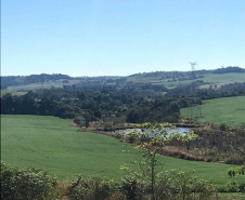 Para atender à demanda por energia elétrica de indústrias, estabelecimentos comerciais, imóveis rurais e residências do Sudoeste do Paraná, o sistema elétrico da região ganhou neste domingo (04) um importante reforço. Entrou em operação comercial a Linha de Transmissão (LT) 230kV Baixo Iguaçu – Realeza Sul, mais as obras de ampliação da subestação (SE) Realeza Sul e construção da subestação do Baixo Iguaçu. Foto: Divulgação/Copel