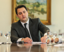 O governador Carlos Massa Ratinho Junior recebeu nesta quarta-feira (7), no Palácio Iguaçu, dirigentes da OnlyStars, que representam grupos empresariais chineses e portugueses no Brasil.    Curitiba, 05/08/2019 -Foto: Geraldo Bubniak/ANPr