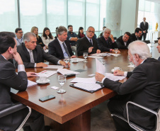 O governador Carlos Massa Ratinho Junior recebeu nesta quarta-feira (7), no Palácio Iguaçu, dirigentes da OnlyStars, que representam grupos empresariais chineses e portugueses no Brasil.    Curitiba, 05/08/2019 -Foto: Geraldo Bubniak/ANPr