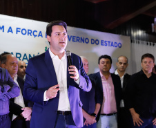 O governador Carlos Massa Ratinho Junior autorizou nesta quinta-feira (8), em Pato Branco, o repasse de R$ 20 milhões para a construção do novo prédio da prefeitura da cidade. O convênio prevê R$ 6 milhões de contrapartida municipal. 