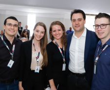 O Biopark - Parque Científico e Tecnológico de Biociências de Toledo, no Oeste do Estado, vai ganhar um Complexo Hospitalar e de Saúde. O governador Carlos Massa Ratinho Junior participou nesta sexta-feira (9) do anúncio do empreendimento, que pertence ao grupo Sempre Vida e vai unir o atendimento na saúde ao desenvolvimento de pesquisas e inovação.
