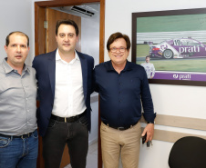 O Biopark - Parque Científico e Tecnológico de Biociências de Toledo, no Oeste do Estado, vai ganhar um Complexo Hospitalar e de Saúde. O governador Carlos Massa Ratinho Junior participou nesta sexta-feira (9) do anúncio do empreendimento, que pertence ao grupo Sempre Vida e vai unir o atendimento na saúde ao desenvolvimento de pesquisas e inovação.