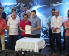 Os investimentos do Governo do Estado no Litoral somam R$ 57,5 milhões. O governador Carlos Massa Ratinho Junior esteve neste sábado (10) em Matinhos para a entrega oficial de obras de saneamento que somam R$ 50 milhões. Foto: José Fernando Ogura/AEN