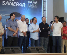 Os investimentos do Governo do Estado no Litoral somam R$ 57,5 milhões. O governador Carlos Massa Ratinho Junior esteve neste sábado (10) em Matinhos para a entrega oficial de obras de saneamento que somam R$ 50 milhões. Foto: José Fernando Ogura/AEN