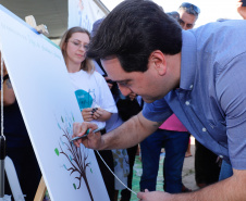 Os Jogos de Natureza e Aventura foram abertos oficialmente neste sábado (10), em Matinhos, com vários shows que animaram o público. O governador Carlos Massa Ratinho Junior esteve no local e reforçou a opção de fazer do turismo, especialmente no Litoral, um dos pilares do desenvolvimento econômico e social do Paraná.