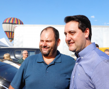 Os Jogos de Natureza e Aventura foram abertos oficialmente neste sábado (10), em Matinhos, com vários shows que animaram o público. O governador Carlos Massa Ratinho Junior esteve no local e reforçou a opção de fazer do turismo, especialmente no Litoral, um dos pilares do desenvolvimento econômico e social do Paraná.