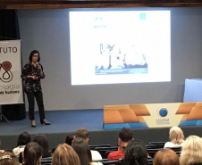 Com o objetivo de conscientizar a população sobre o uso ético, saudável e seguro dos recursos tecnológicos digitais, e em alusão ao Dia Nacional dos Pais, comemorado domingo, a Secretaria da Justiça, Família e Trabalho promoveu nesta segunda-feira (12), o I Workshop Desafio Detox Digital na Família. Foto: Divulgação/SEJUF