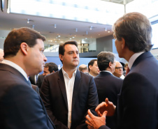 O terminal destinado à movimentação de carga geral, em especial celulose, do Porto de Paranaguá, foi leiloado nesta terça-feira (13), em pregão na Bolsa de Valores de São Paulo (Bovespa)