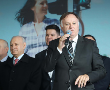 O governador Carlos Massa Ratinho Junior e o diretor do Detran, Cezar Kogut, autorizam repasse do Detran para municípios realizarem obras de sinalização nas cidades. N/F: diretor do Detran / Pr, Cezar Kogut.Curitiba, 14-08-19Foto: Arnaldo Alves / ANPr.