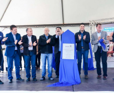 O Governo do Paraná entregou nesta quinta-feira (15) obras e anunciou investimentos no município de Planalto, na região Sudoeste do Estado, que somam mais de R$ 33,2 milhões. O maior volume de recursos é do convênio entre o município e a Sanepar para renovação do contrato de prestação dos serviços de abastecimento de água e de esgotamento sanitário para os próximos 30 anos.Foto: Divulgação/Casa Civil