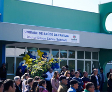 O Governo do Paraná entregou nesta quinta-feira (15) obras e anunciou investimentos no município de Planalto, na região Sudoeste do Estado, que somam mais de R$ 33,2 milhões. O maior volume de recursos é do convênio entre o município e a Sanepar para renovação do contrato de prestação dos serviços de abastecimento de água e de esgotamento sanitário para os próximos 30 anos.Foto: Divulgação/Casa Civil