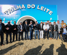 O governador Carlos Massa Ratinho Junior visita nesta quinta-feira (15), a Agroleite, realizado pela Cooperativa Castrolanda, em Castro, nos Campos Gerais. Considerado um dos maiores eventos da cadeia do leite na América, a Agroleite tem foco na tecnologia, produtividade e melhores resultados para os produtores. Castro, 15/08/2019 -  Foto: Geraldo Bubniak/AEN