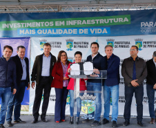 Pinhais, na Região Metropolitana de Curitiba, vai investir em construção de calçadas, compra de maquinários e reparos em escolas. O montante soma R$ 5,5 milhões e inbclui, também, a ampliação do sistema de abastecimento de água. Nesta sexta-feira (16), o governador Carlos Massa Ratinho Junior confirmou o pacote de investimento no município e destacou outras ações do Estado na Grande Curitiba.