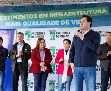 Pinhais, na Região Metropolitana de Curitiba, vai investir em construção de calçadas, compra de maquinários e reparos em escolas. O montante soma R$ 5,5 milhões e inbclui, também, a ampliação do sistema de abastecimento de água. Nesta sexta-feira (16), o governador Carlos Massa Ratinho Junior confirmou o pacote de investimento no município e destacou outras ações do Estado na Grande Curitiba.