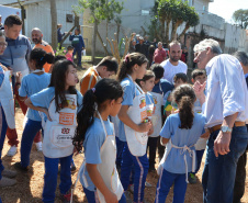 O trabalho de revitalização da Horta Comunitária Visitação, no Bairro Boqueirão, em Curitiba, foi inaugurado nesta sexta-feira (16)
