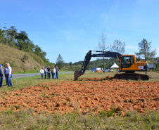 A construção de um novo Posto de Fiscalização de Trânsito Agropecuário (PFTA) da Agência de Defesa Agropecuária do Paraná (Adapar) em Campina Grande do Sul, na Região Metropolitana de Curitiba, deve ampliar o potencial de defesa da sanidade do Estado