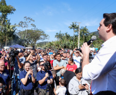 O governador Carlos Massa Ratinho Junior e o prefeito de Guaratuba, Roberto Justus, inauguraram a ponte sobre o Rio Cubatão, em Guaratuba. 