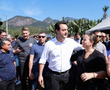 O governador Carlos Massa Ratinho Junior e o prefeito de Guaratuba, Roberto Justus, inauguraram a ponte sobre o Rio Cubatão, em Guaratuba. 