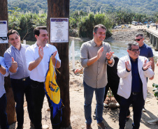 O governador Carlos Massa Ratinho Junior e o prefeito de Guaratuba, Roberto Justus, inauguraram a ponte sobre o Rio Cubatão, em Guaratuba. 