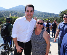 O governador Carlos Massa Ratinho Junior e o prefeito de Guaratuba, Roberto Justus, inauguraram a ponte sobre o Rio Cubatão, em Guaratuba. 