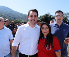 O governador Carlos Massa Ratinho Junior e o prefeito de Guaratuba, Roberto Justus, inauguraram a ponte sobre o Rio Cubatão, em Guaratuba.